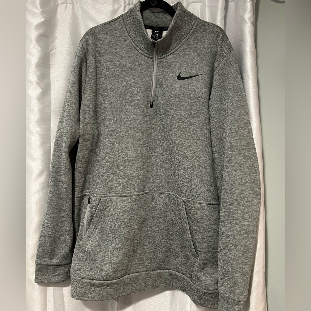 Men’s long sleeve XLT. Sweatshirt material